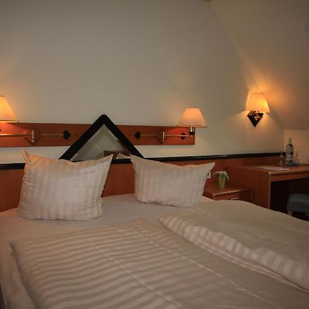 Hotel Reke เพลาอัมซี ภายนอก รูปภาพ