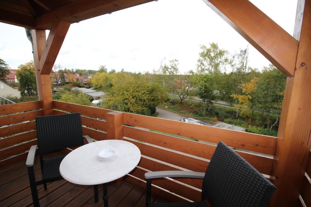Hotel Reke เพลาอัมซี ภายนอก รูปภาพ